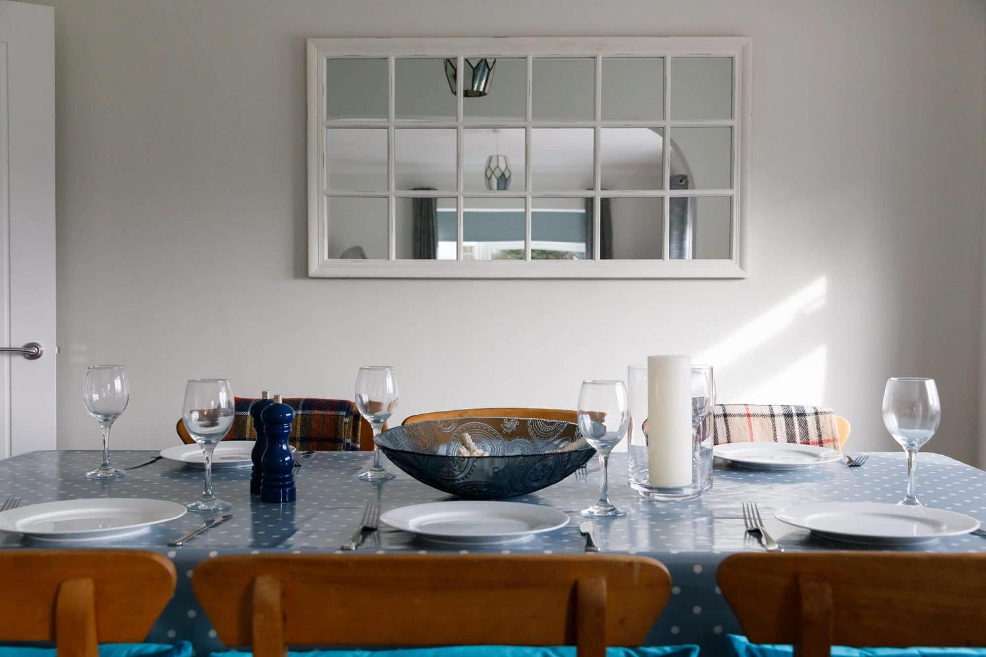 Spacious Home For 8 In Witterings - Walk To Beach East Wittering Bagian luar foto
