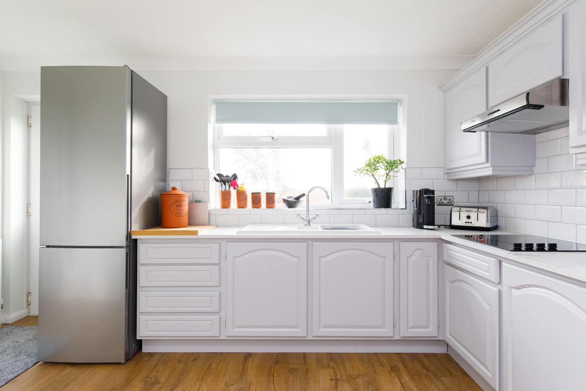 Spacious Home For 8 In Witterings - Walk To Beach East Wittering Bagian luar foto