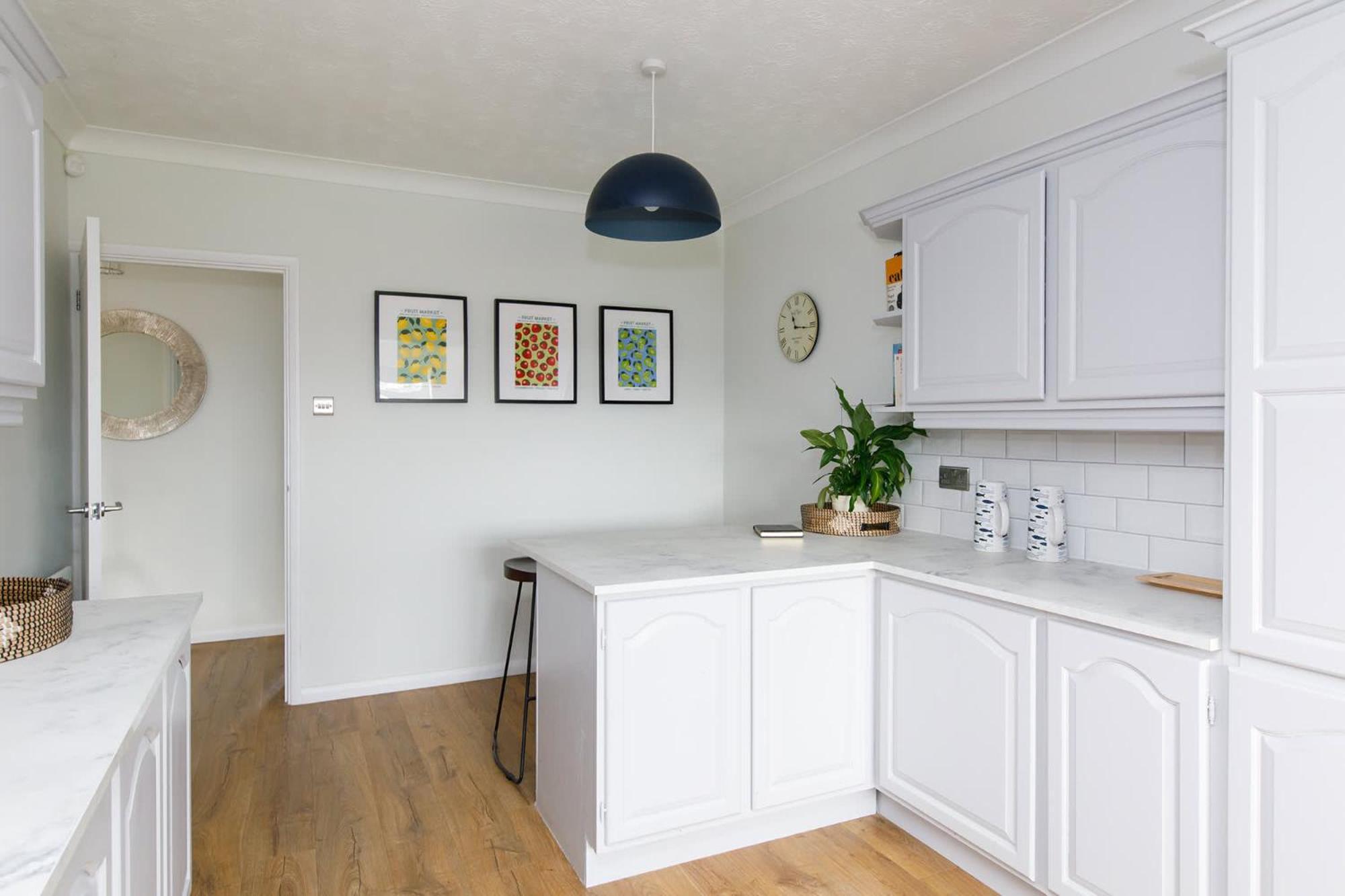Spacious Home For 8 In Witterings - Walk To Beach East Wittering Bagian luar foto